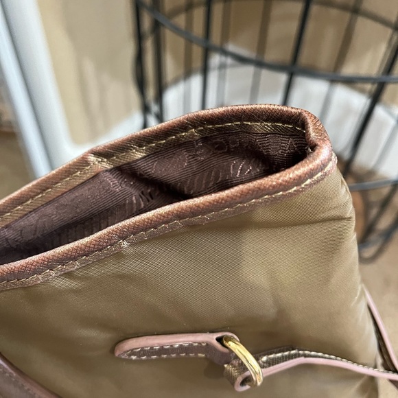 PRADA TOTE - Picture 10 of 16